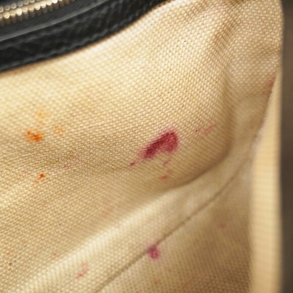 GUCCI Black Leather Shoulder Bag - Picture 6 of 16